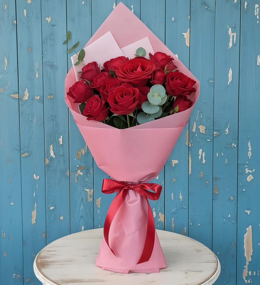 Букет цветов из: Розы в Новом Маяке