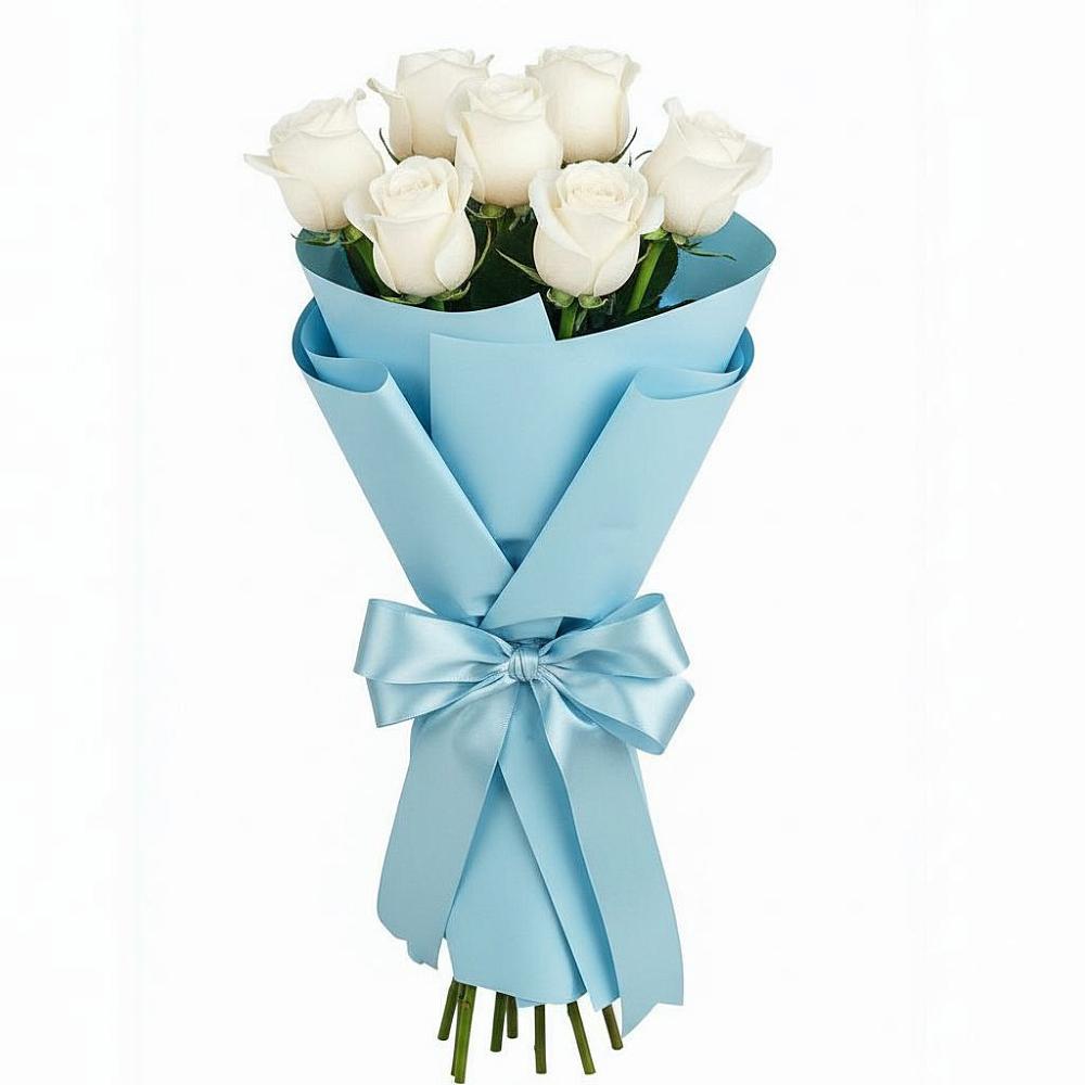 Букет 7 белых роз Проуд в Новом Маяке