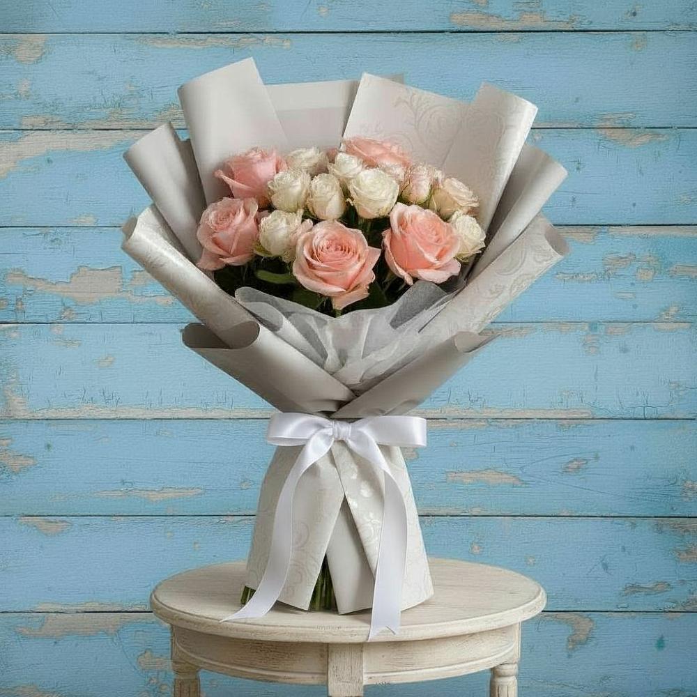 Букет цветов из: Розы в Новом Маяке