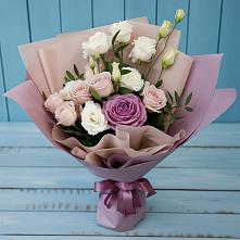Букет цветов из:  Розы и Лизиантусы в Новом Маяке