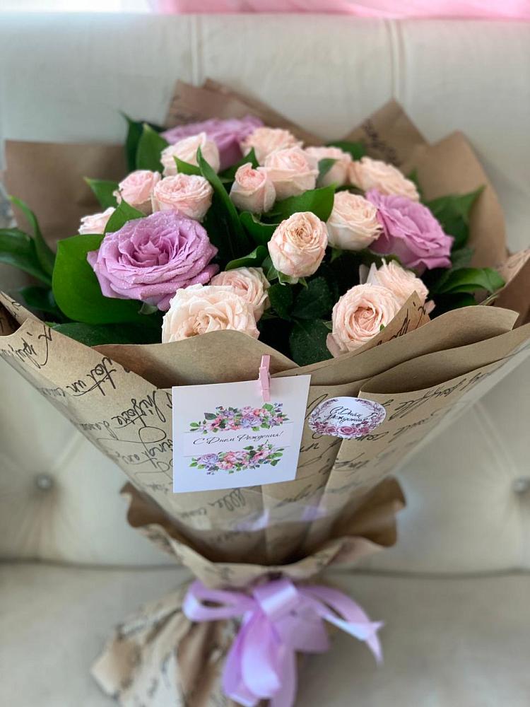 Букет цветов из: Розы в Новом Маяке