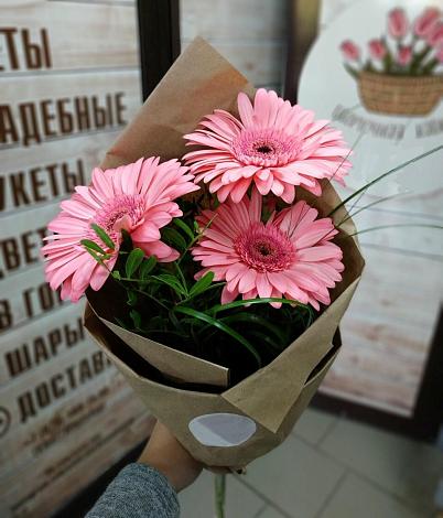 Букет цветов из: Герберы в Новом Маяке