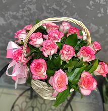 Цветочная композиция из Розы в корзине в Новом Маяке