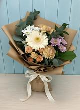 Букет цветов из:  Герберы и Хризантемы #REPLACE_PRED# Новом Маяке