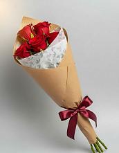 Букет цветов из:  Розы в Новом Маяке
