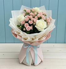 Букет цветов из:  Розы #REPLACE_PRED# Новом Маяке