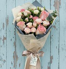 Букет цветов из:  Розы в Новом Маяке