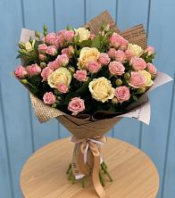 Букет цветов из:  Розы в Новом Маяке