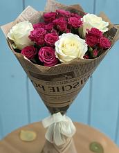 Букет цветов из:  Розы в Новом Маяке