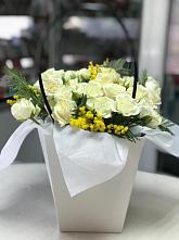 Цветочная композиция из Розы  в Новом Маяке