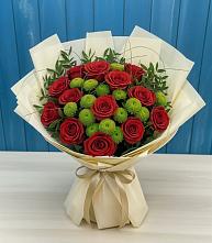 Букет цветов из:  Розы и Хризантемы в Новом Маяке