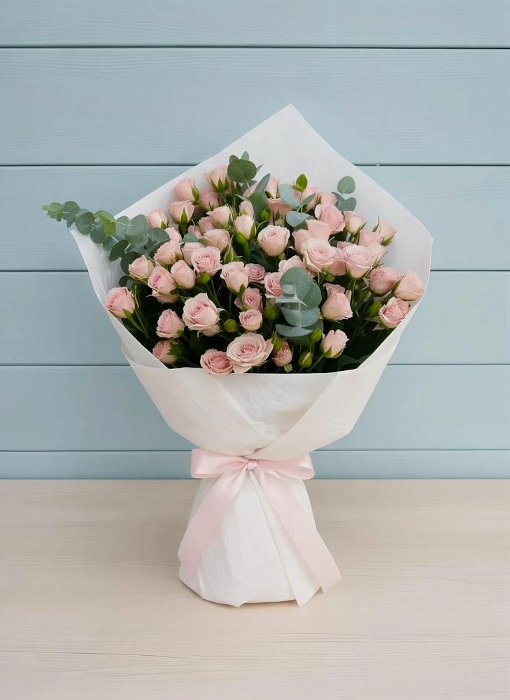 Букет цветов из: Розы в Новом Маяке